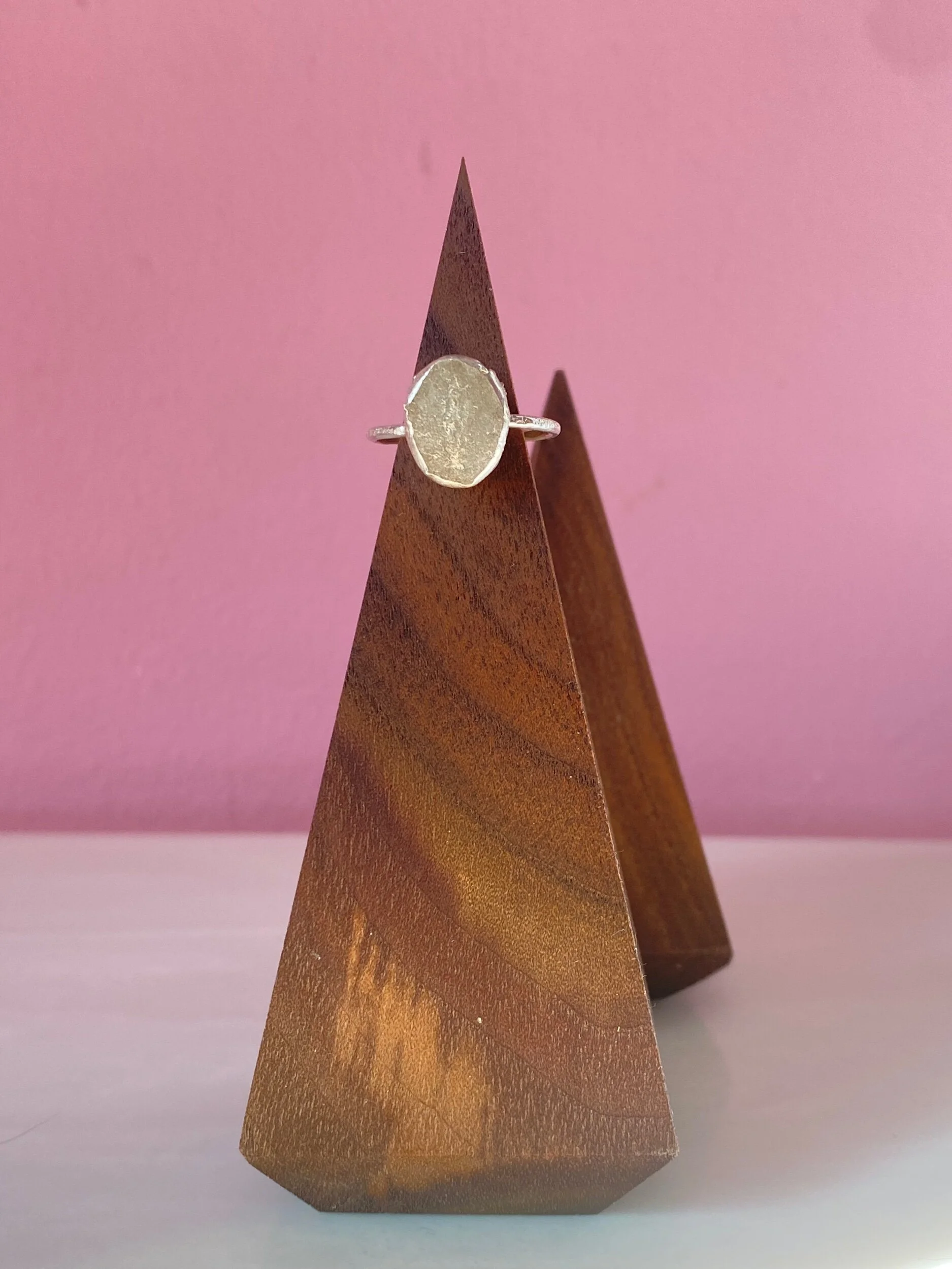 6266E129-D774-4668-8339-319C8C9FC458