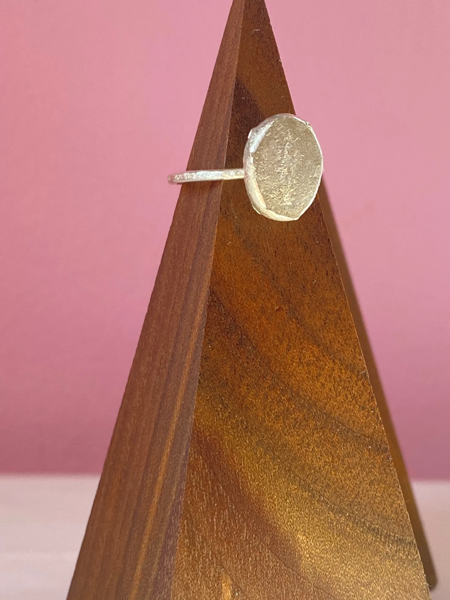 E40116AD-BA6E-414E-91F7-9F0501827D39