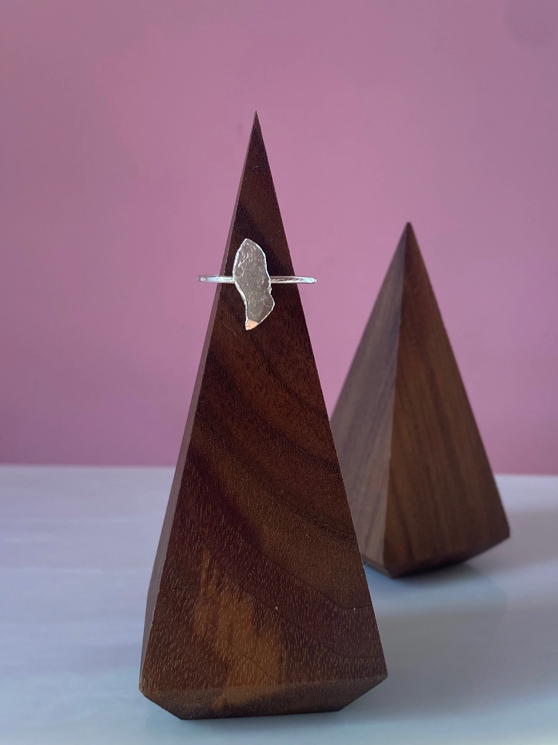 7E4E521D-140E-48BA-97D1-6A0B82D82735