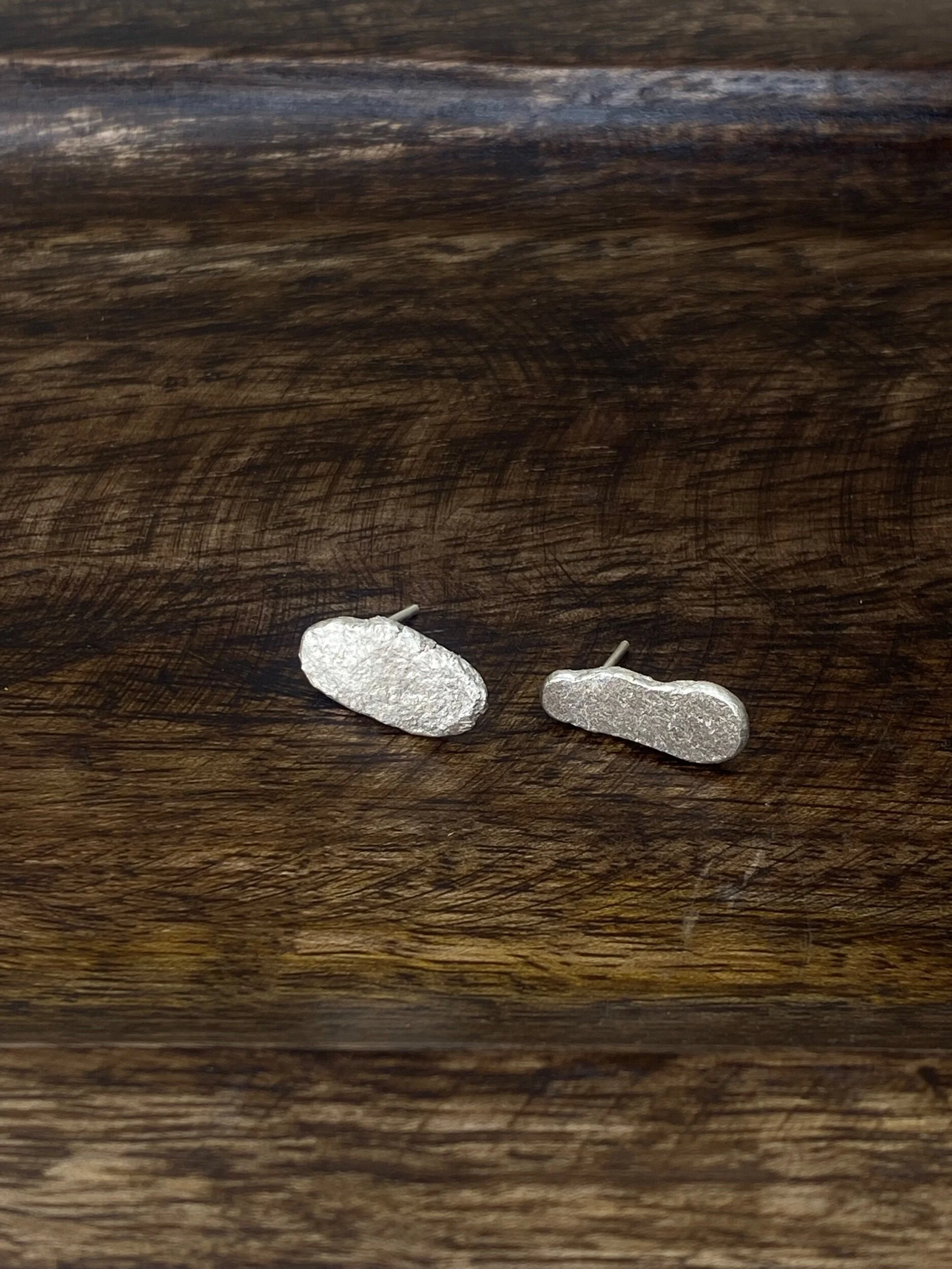 3F57B040-3D6F-4315-BFA1-9DFE416FA728