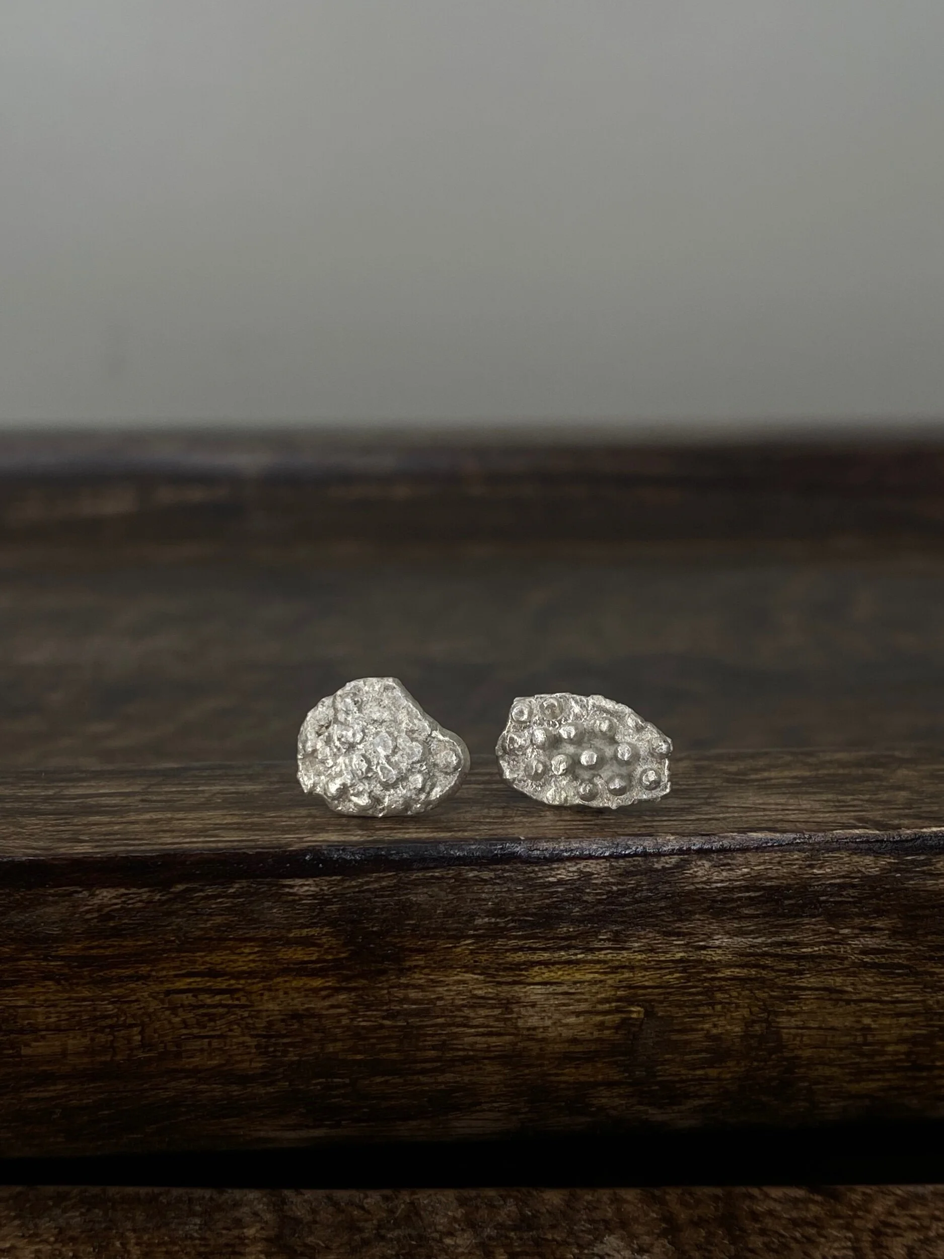 DFAB61DE-3589-4BBC-BFF4-38588C9C7C3F