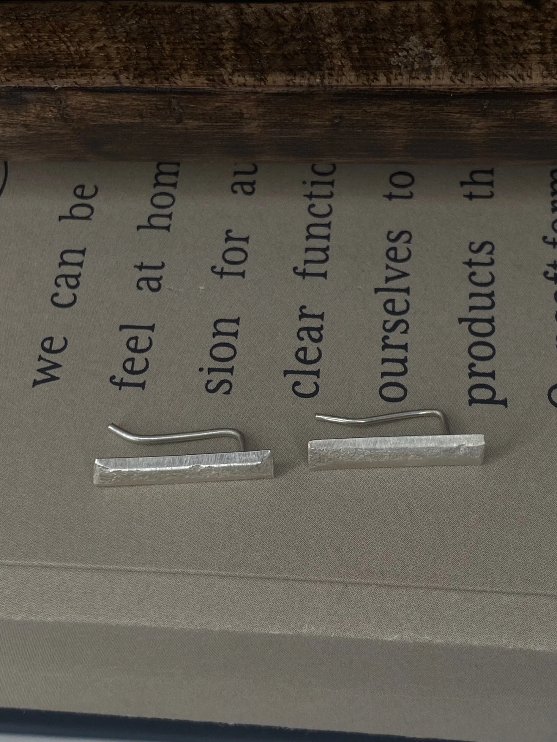 E9D4B1D6-CD2C-41D9-ACD8-6B2F744BAAC0