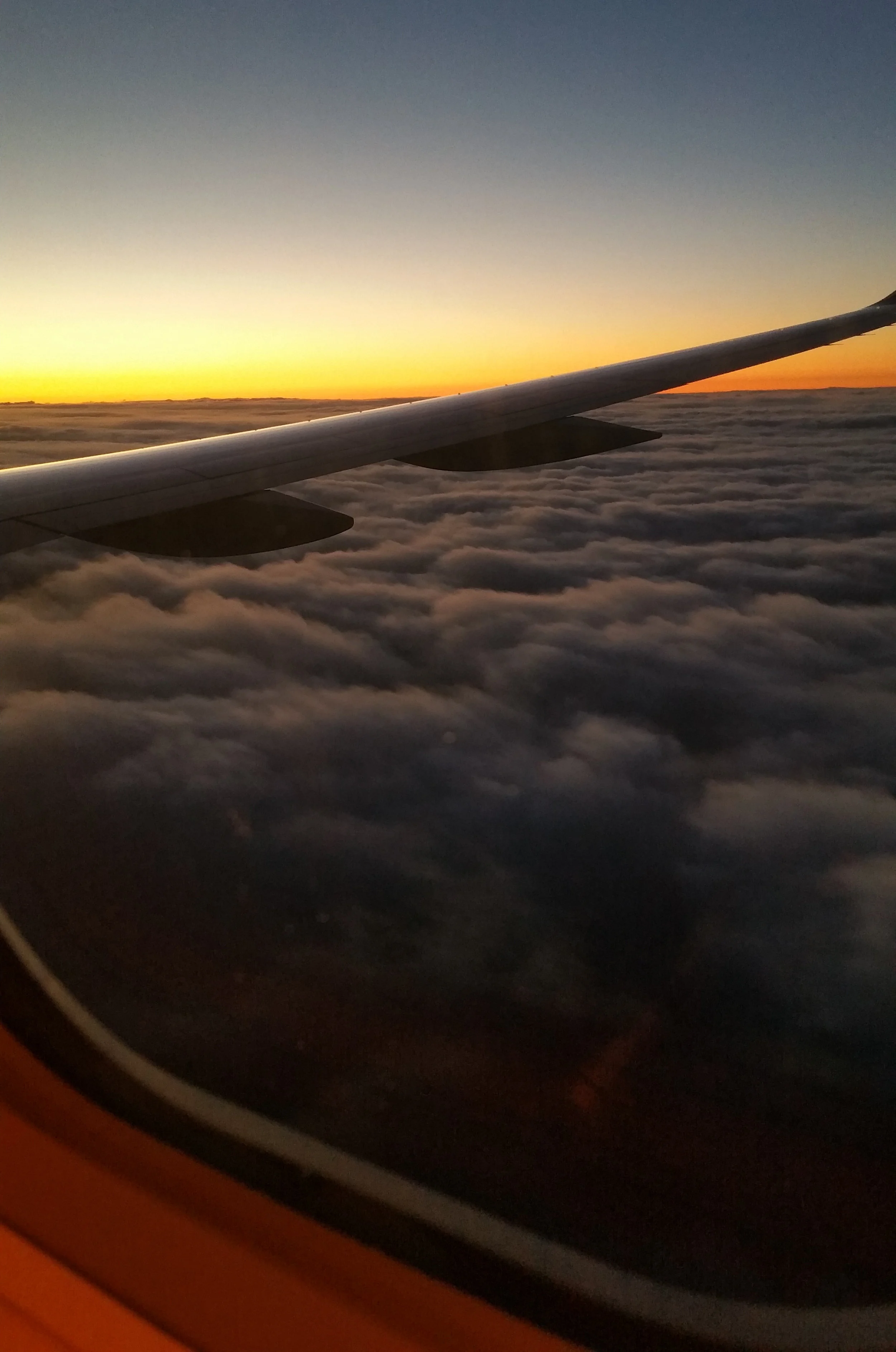 sunrise over the hawaiin clouds