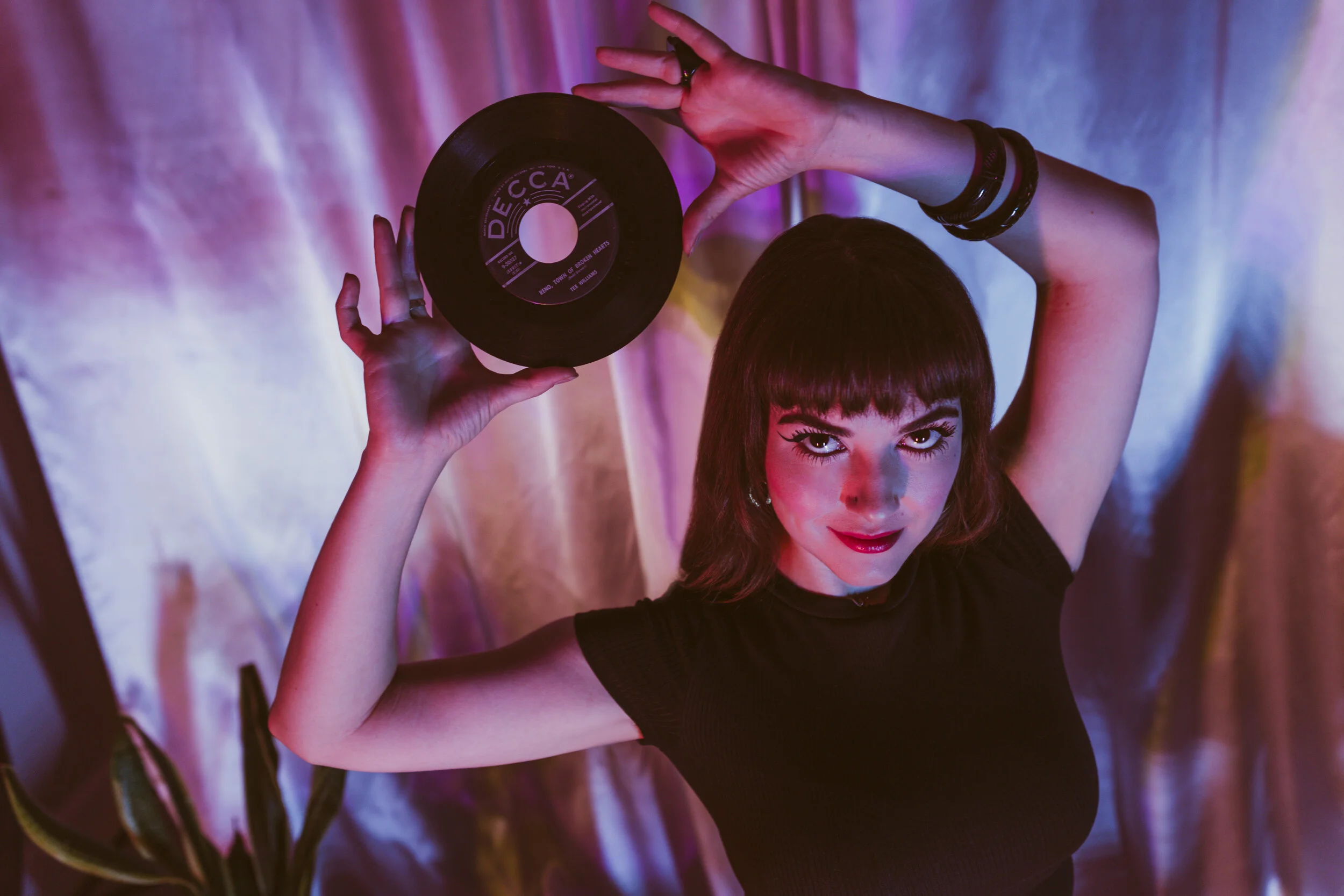 Dj Viv-5.jpg
