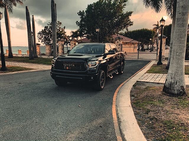 Black Beauty #tundratrdpro #tundra #trdpro #teamtundra #tundranation #toyotatundra #trd #trucksofinstagram