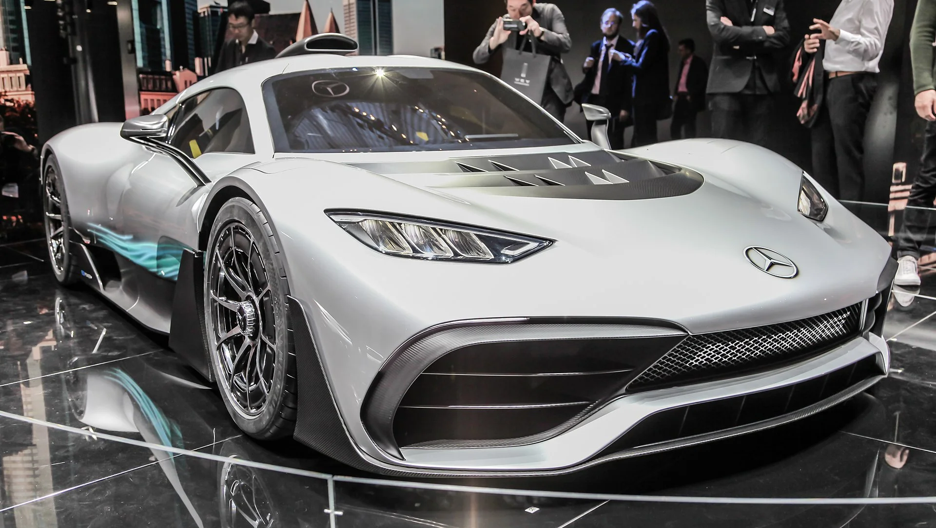 1920px-Mercedes-AMG_Project_One_IMG_0607.jpg