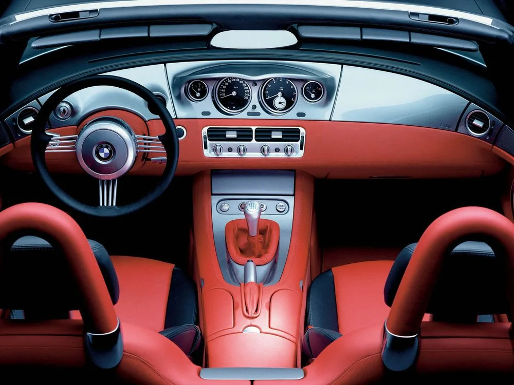 ©BMW Z8 Interior