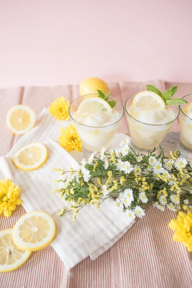 Lemon Sorbet Prosecco Float