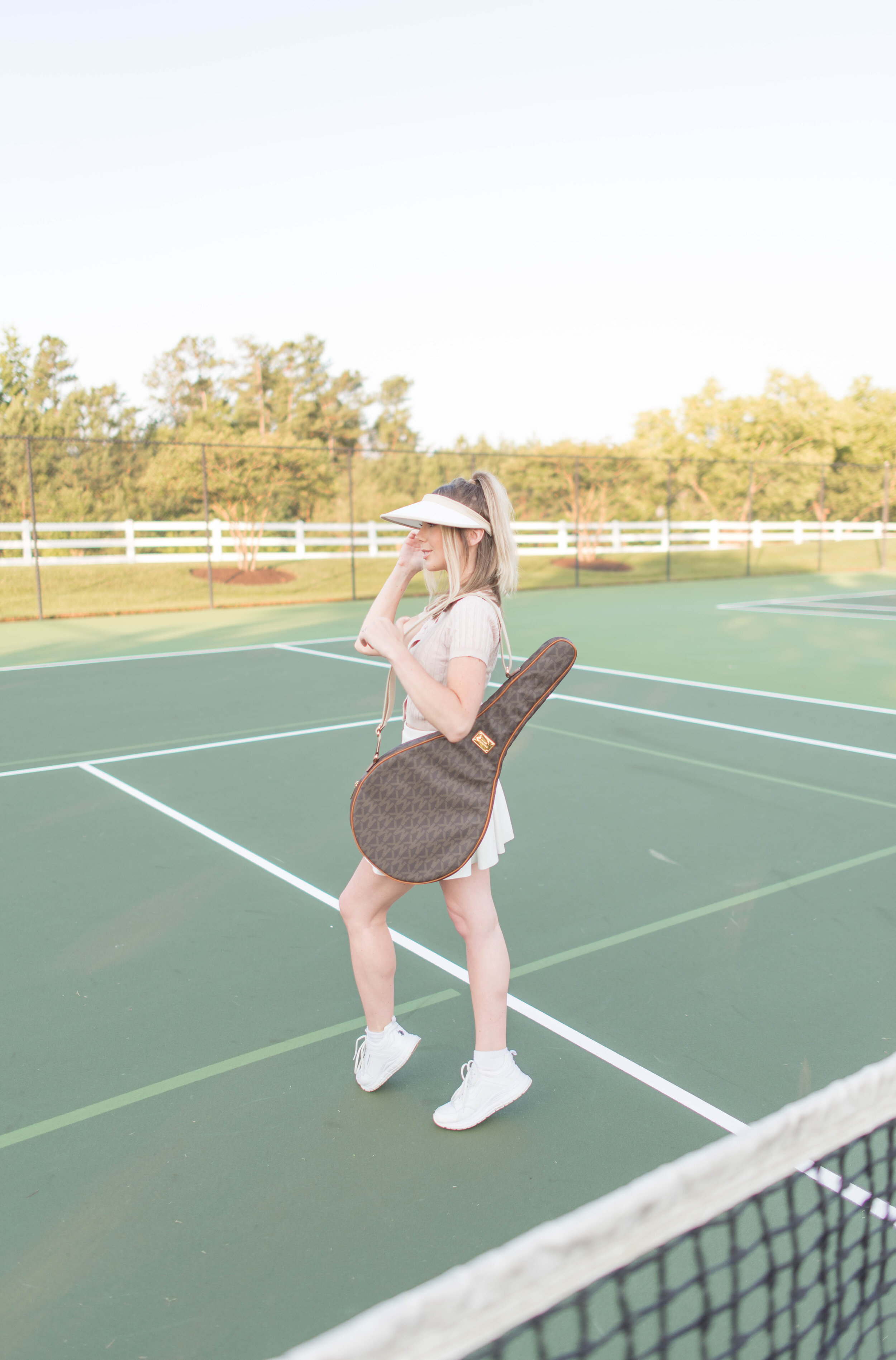 What to Wear to Watch a Tennis Match - Chic Tennis Spectator Outfit Ideas