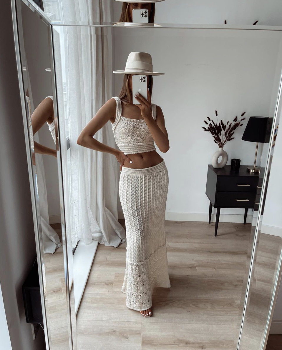summer outfit ideas. summer crochet crop top and skirt. summer beach party outfits. vacation outfits. 