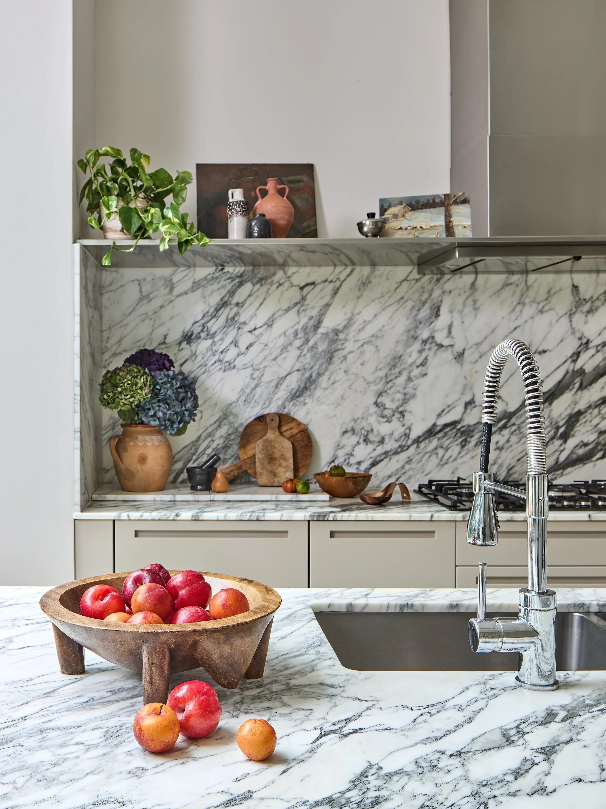 VEVES interior design — A Collector's Home