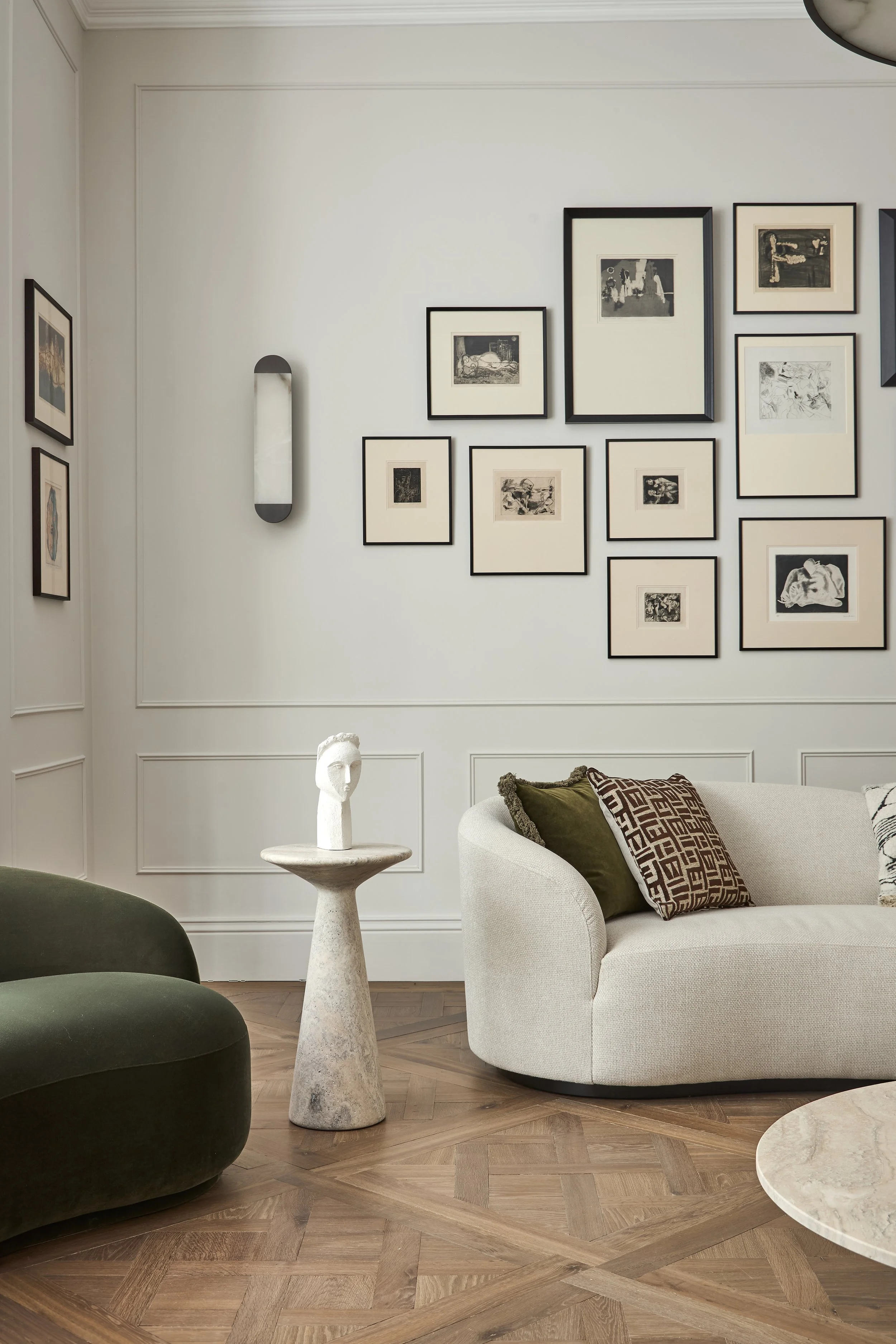 VEVES interior design — A Collector's Home
