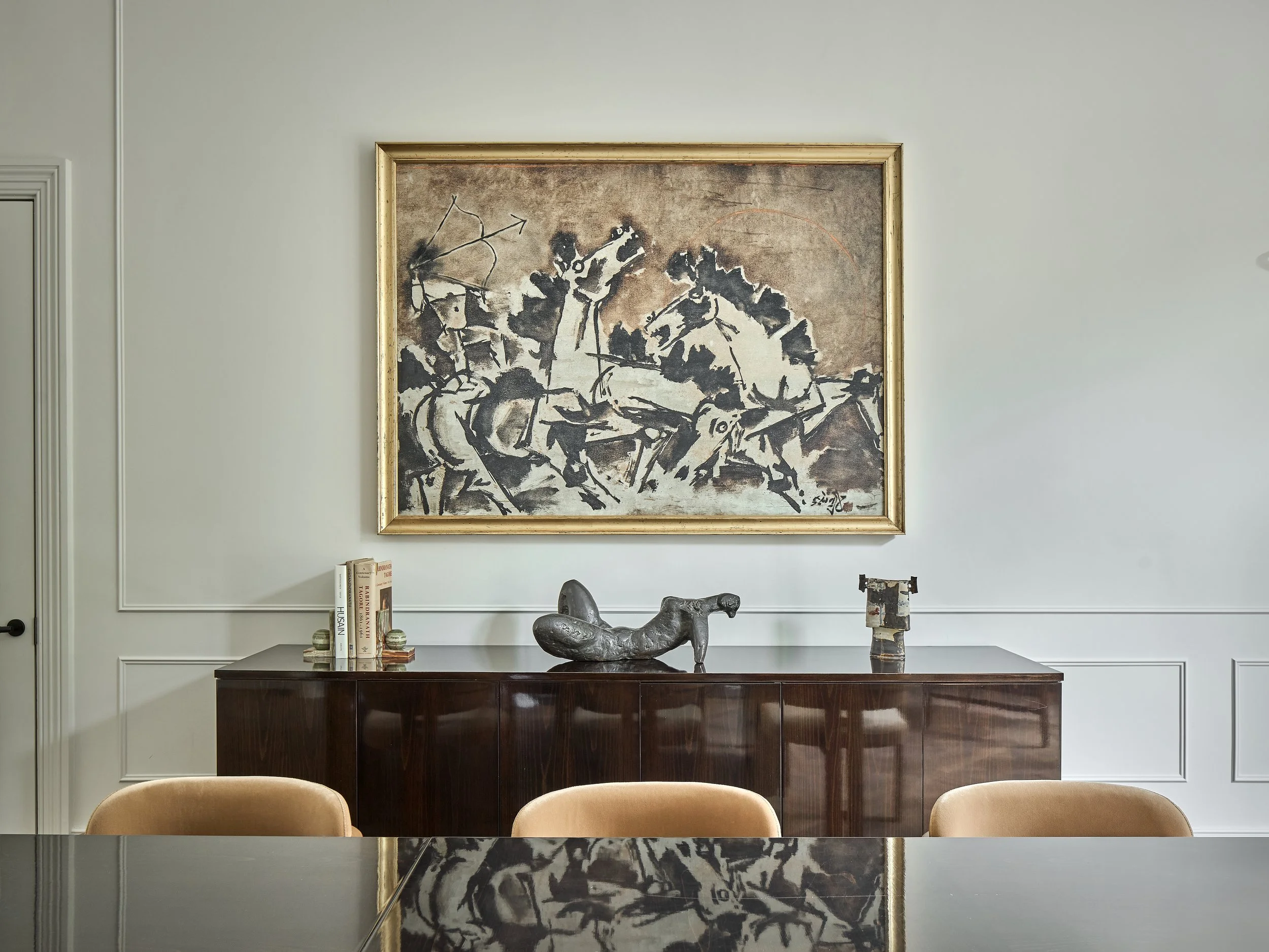 VEVES interior design — A Collector's Home