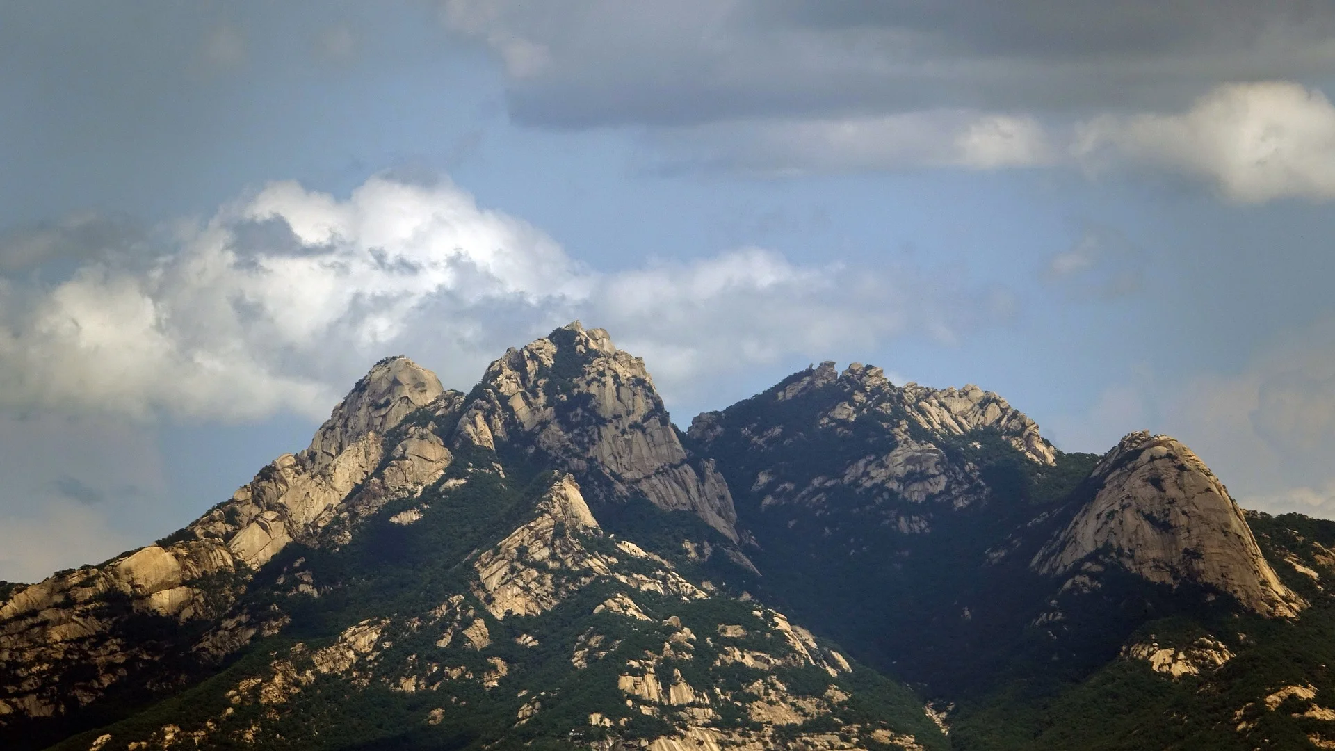 bukhansan.jpg