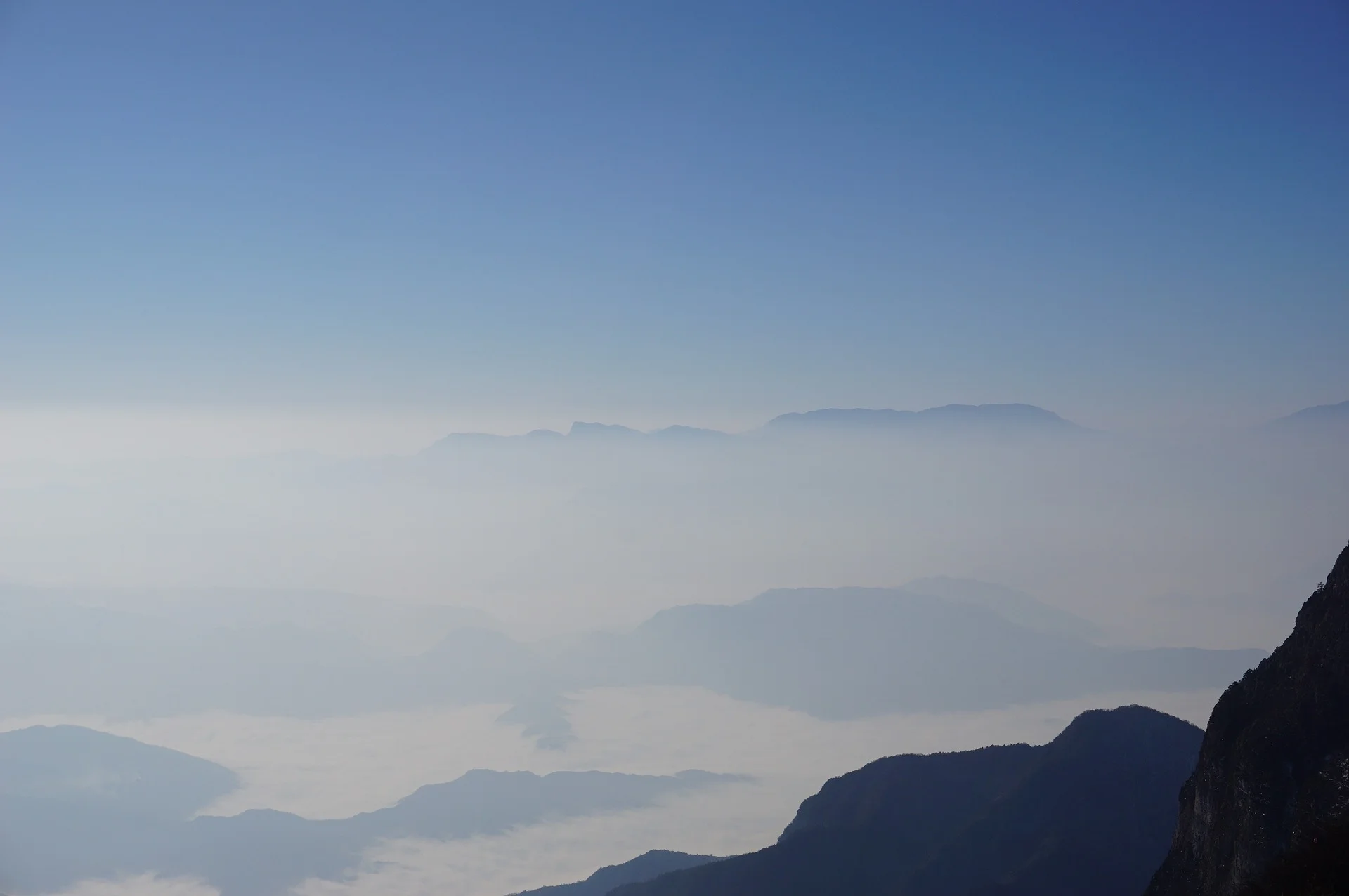 emei-mountain.jpg