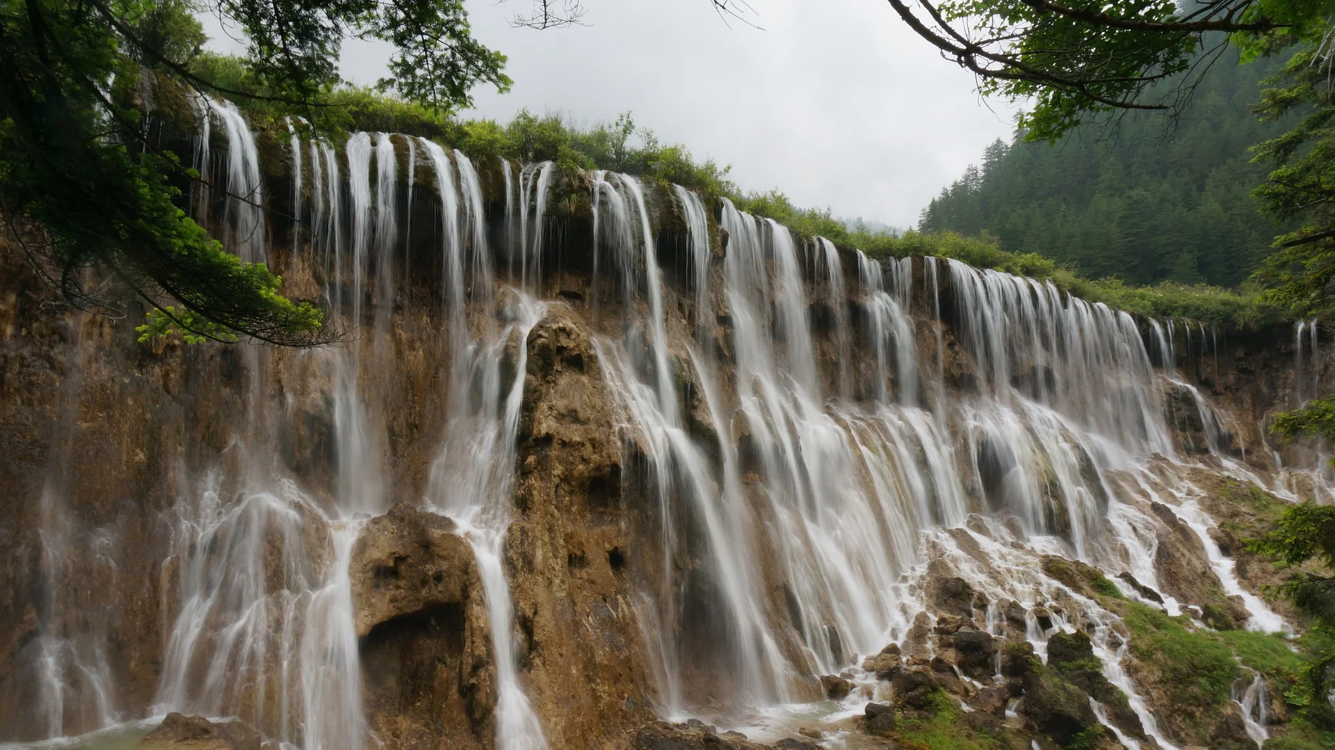 china-huanglong.jpg
