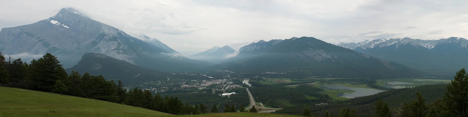 road-to-banff.jpg