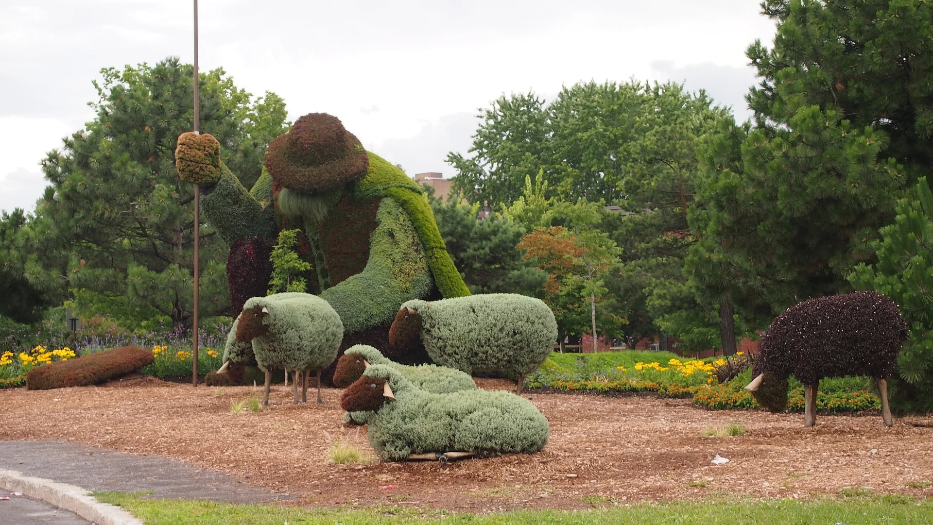 montreal-garden.jpg