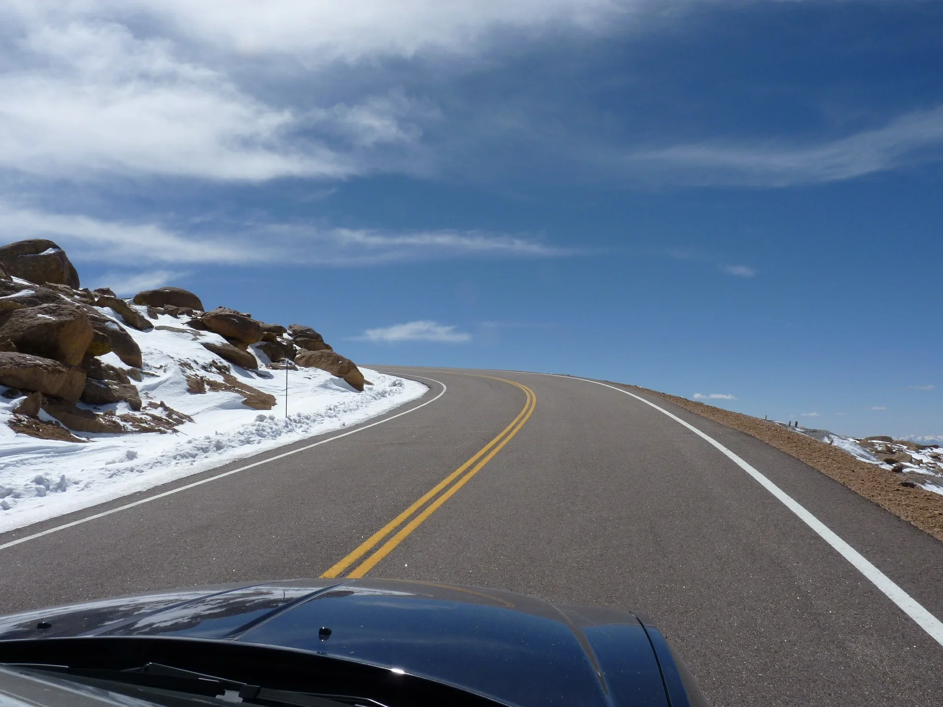 road-pikes.jpg