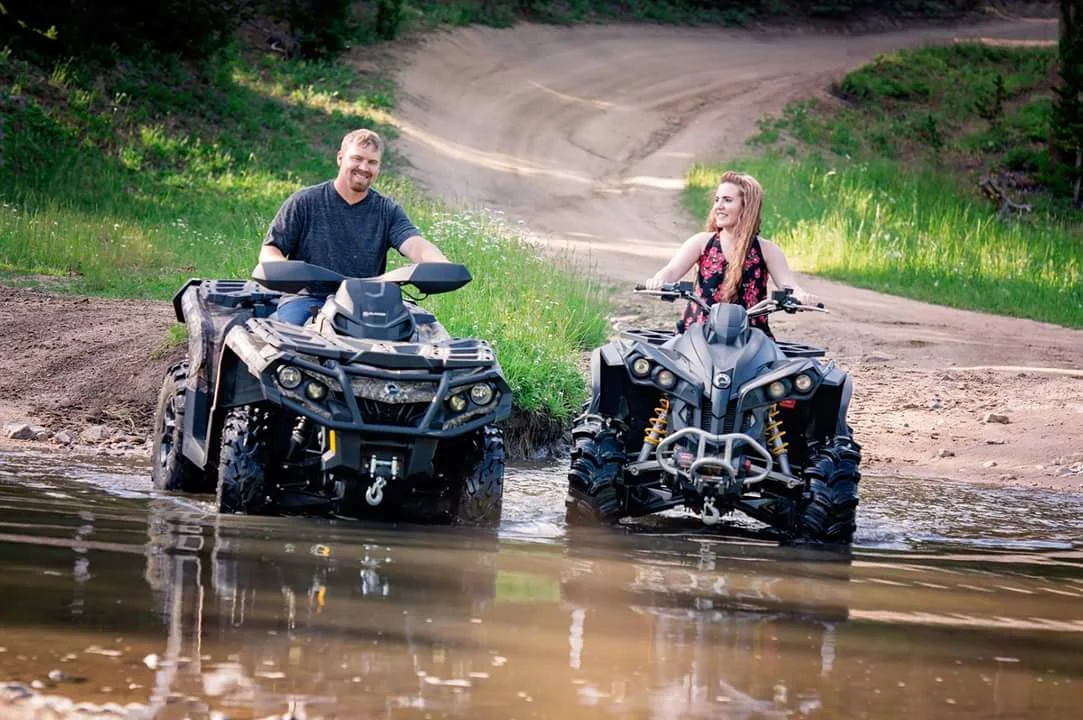 Justin & Gina's Big Horn Mountains Engagement Session