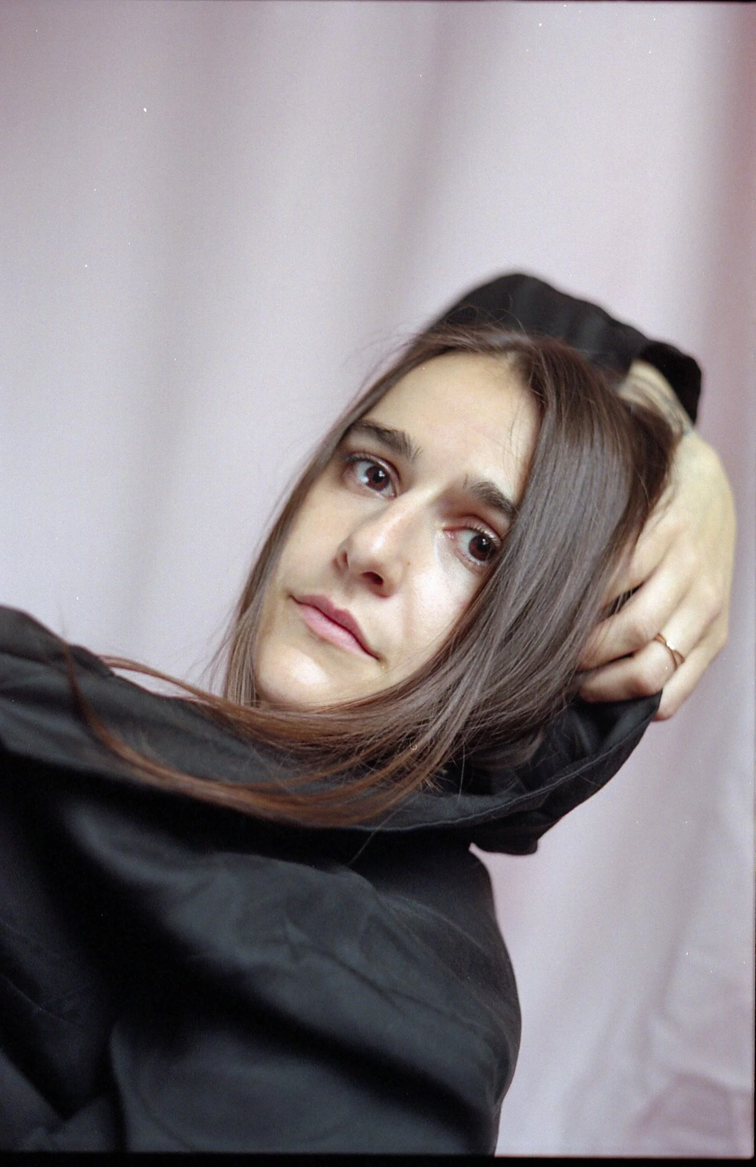  Maya Tacon (she/her) was born and raised in New York and graduated with honors from SUNY Purchase Conservatory of Dance. She has lived in Seattle for 6 years and has since performed for artists such as Cameo, Daniel Costa, Jordan Macintosh-Hougham, 