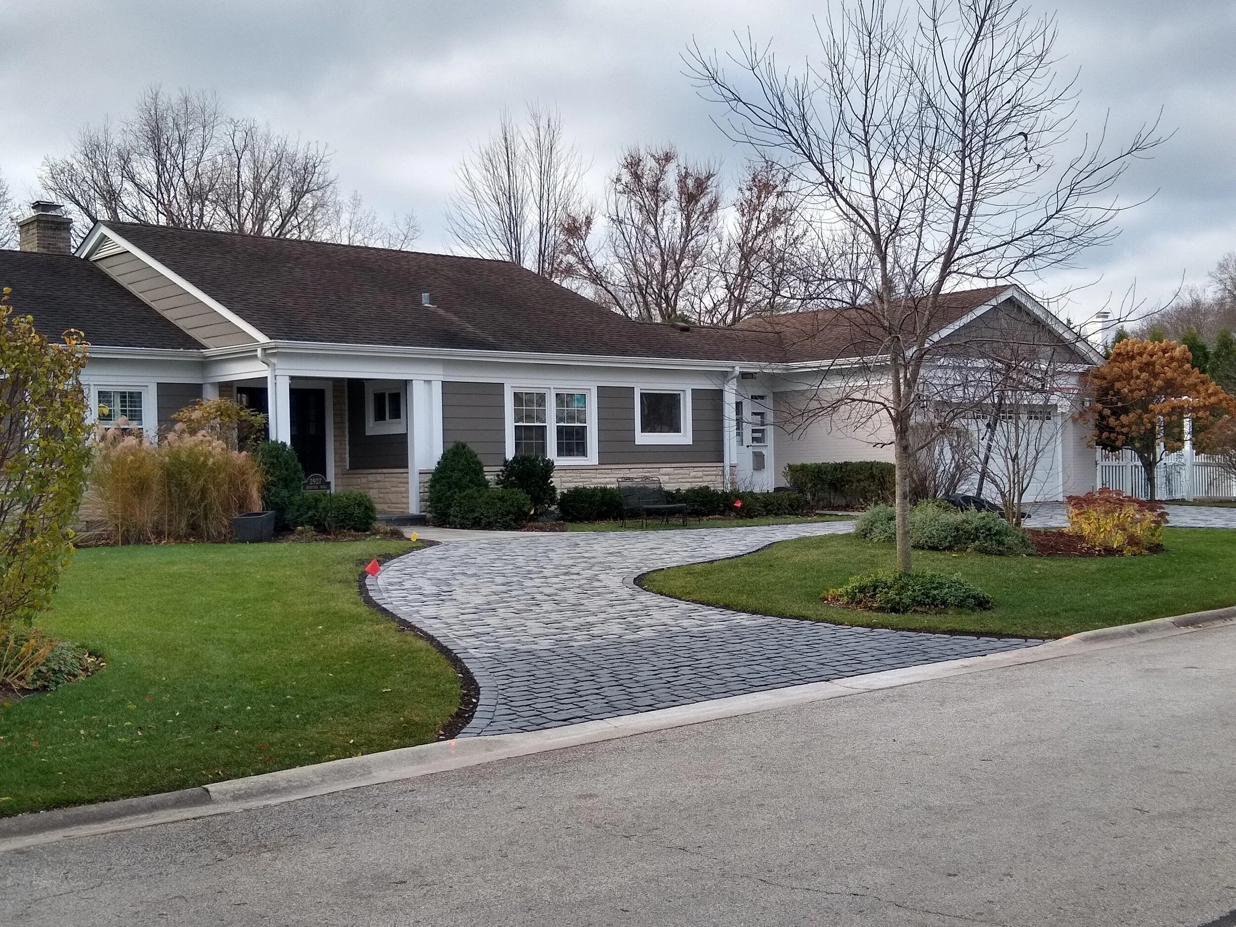 wilmette-driveway-renovation-paver2.jpg