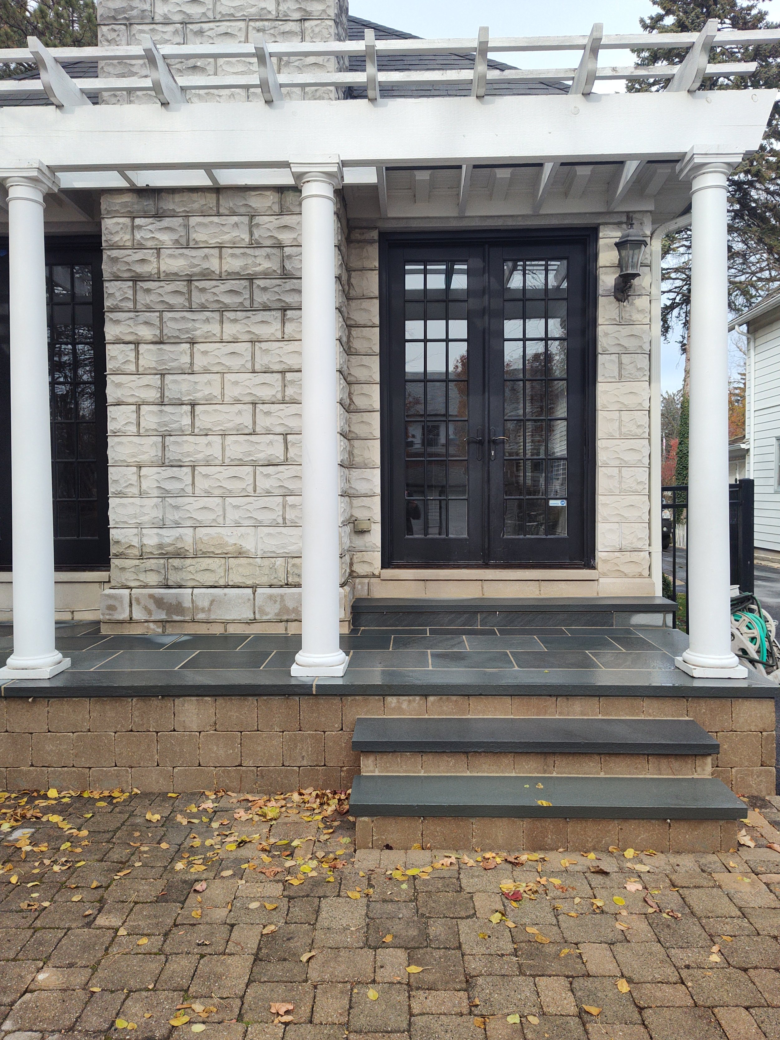 Lake forest masonary, bluestone steps, bluestone treads, unilock brussels block.jpg