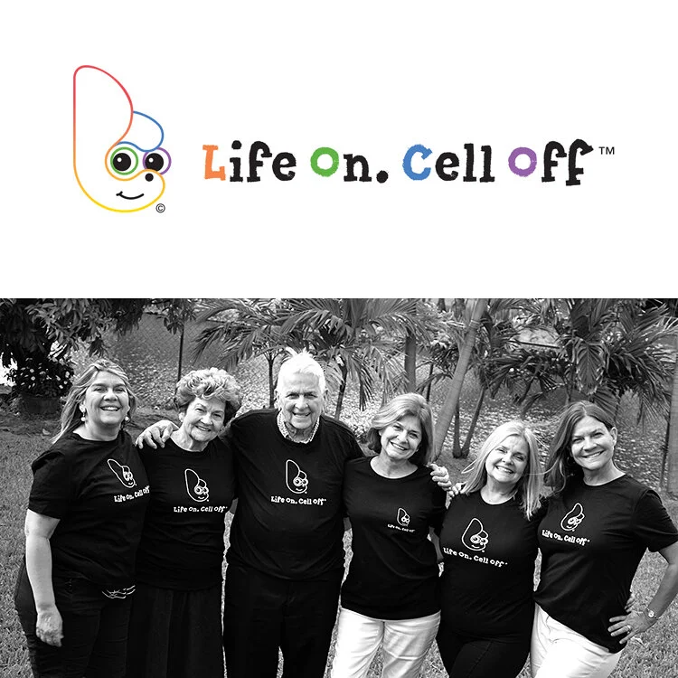 #TBT - This beautiful family photo was taken 5 years ago to launch #LifeOnCellOff. Our #LoCoFamilia means the world to us! 💗 It is nice to reflect on fond memories. 

Continue to #GoLoCoWithUs and visit --&gt; https://lifeoncelloff.com/
We have an #