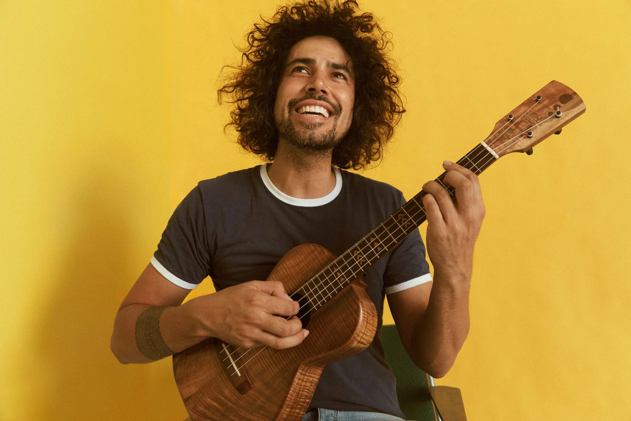 Bobby Alu - smiling uke.jpg