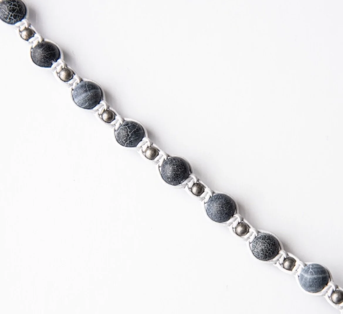 05AEC1AF-376E-485C-83F7-3798536989FC