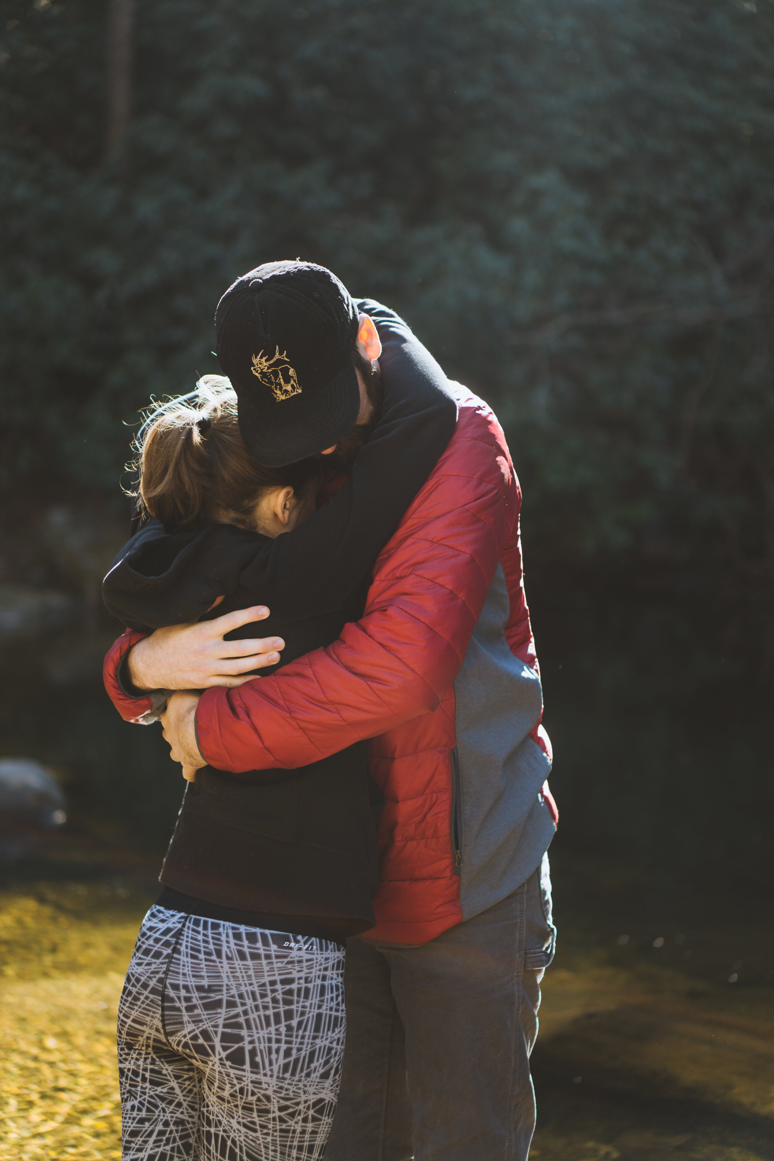 Hugs 'n Love featuring Joe (@jrigdon) and Kelsey (@kelseyomanion)