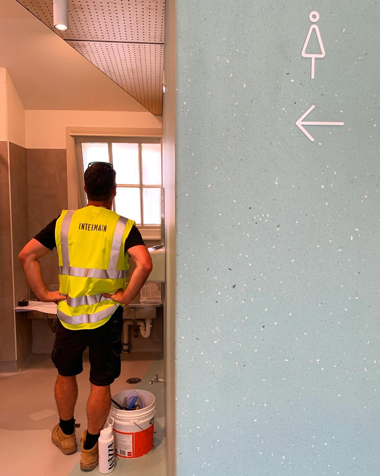North Melbourne Primary School WC renovation complete @intermain #buro #buroarchitects #nmps #northmelbourne #interiordesign