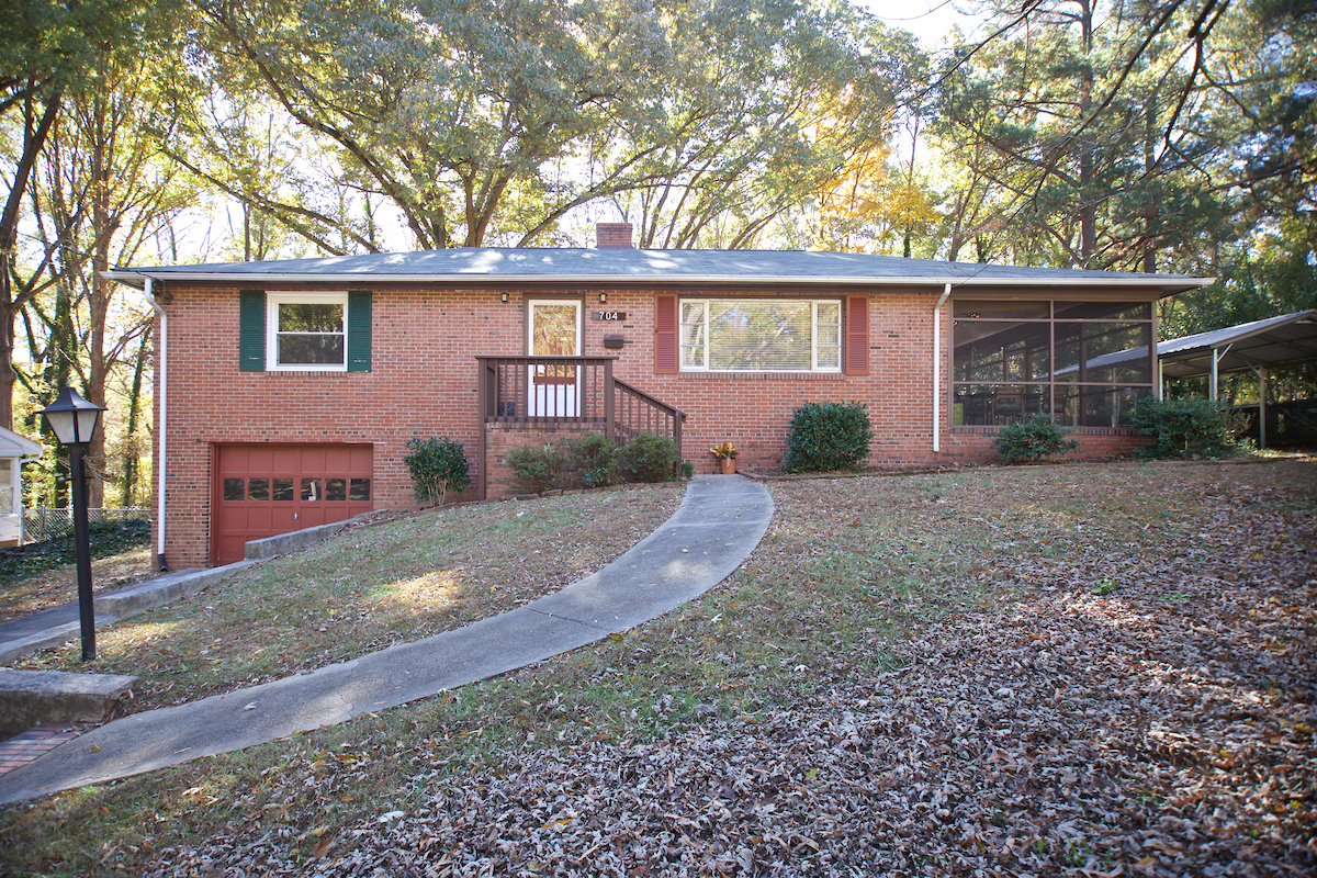 704 E Hammond04.jpg