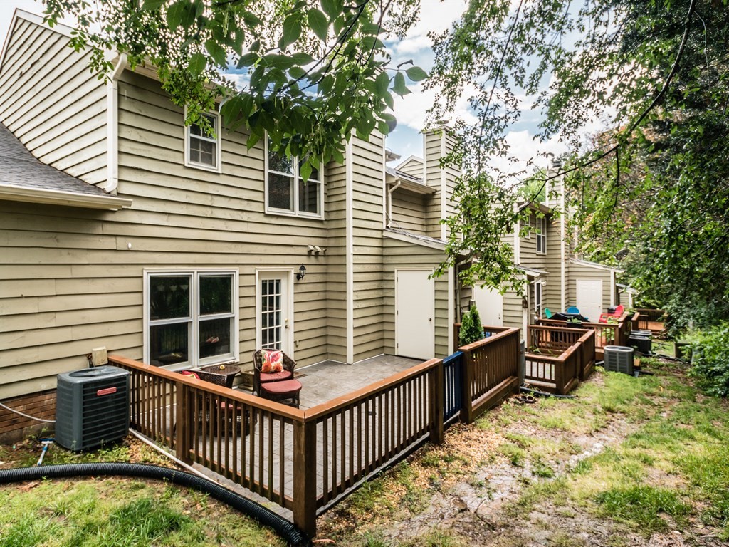 022_Back Of Home.jpg