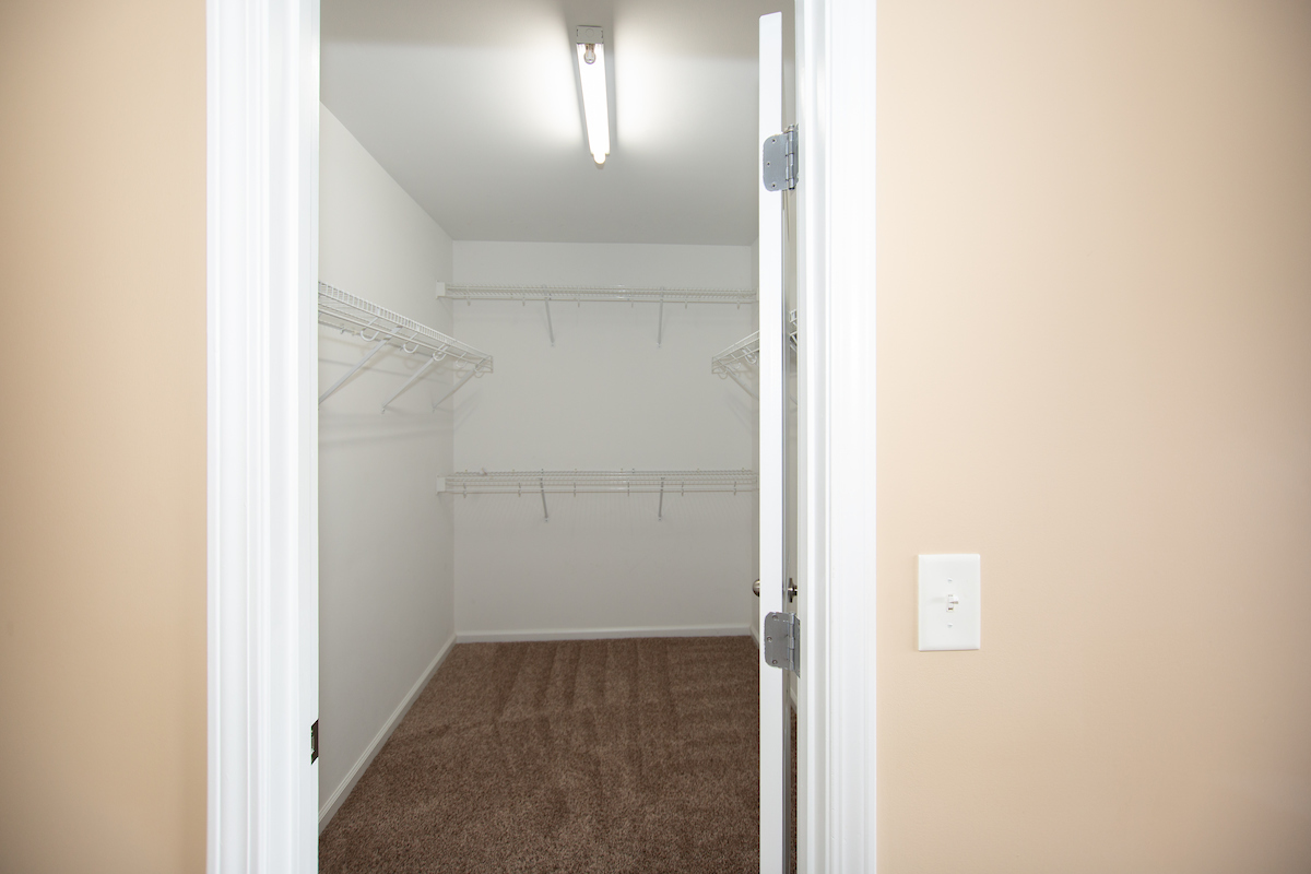 160 Pineland Cr23.jpg