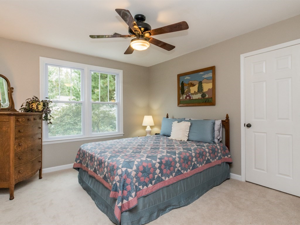 019_ Second Bedroom .jpg