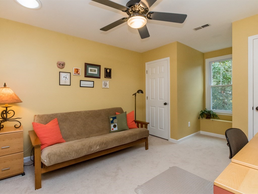 020_Third Bedroom.jpg