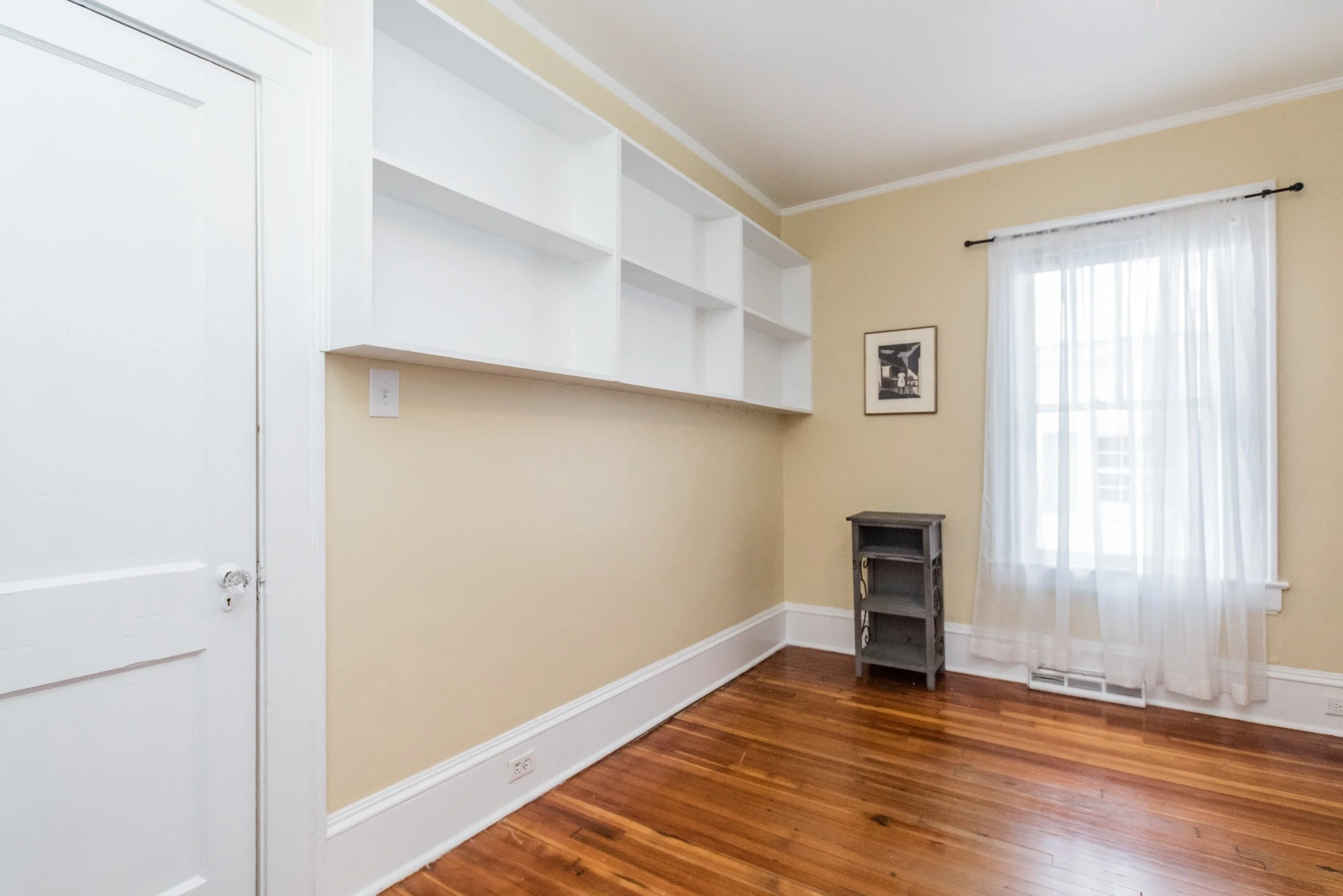 019_Third Bedroom.jpg