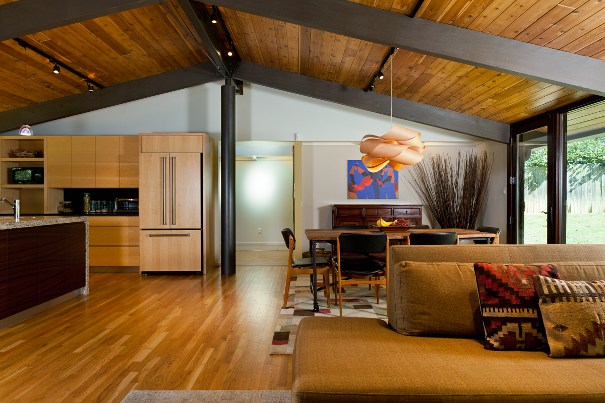 DISCOVER YOUR IDEA OF HOME