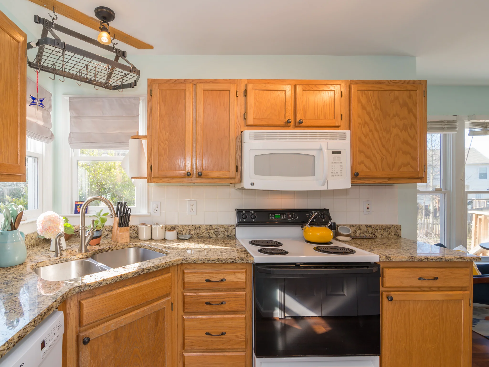 5801 Mountain Island Dr.-kitchen 2.jpg