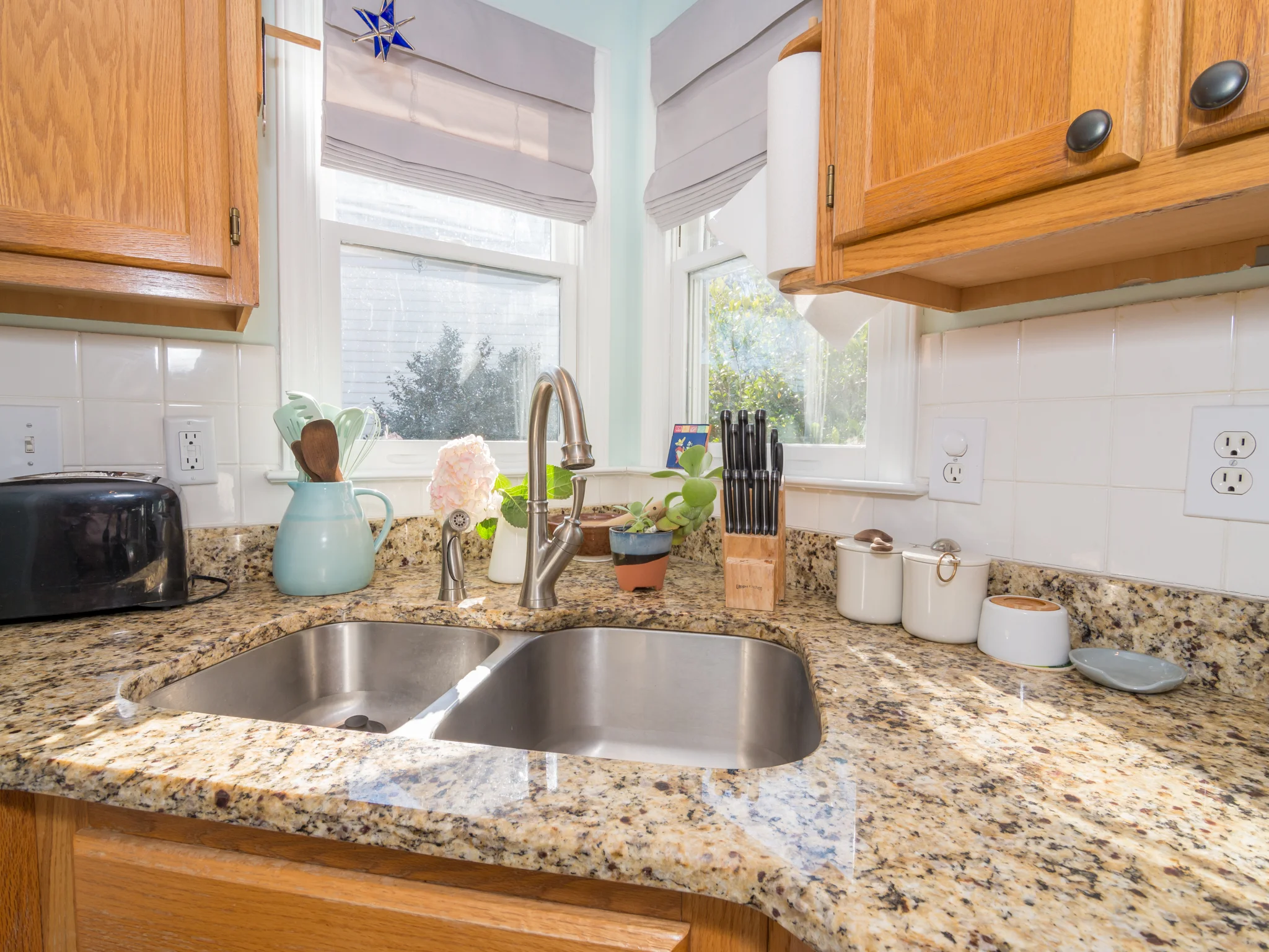 5801 Mountain Island Dr.-kitchen 3.jpg