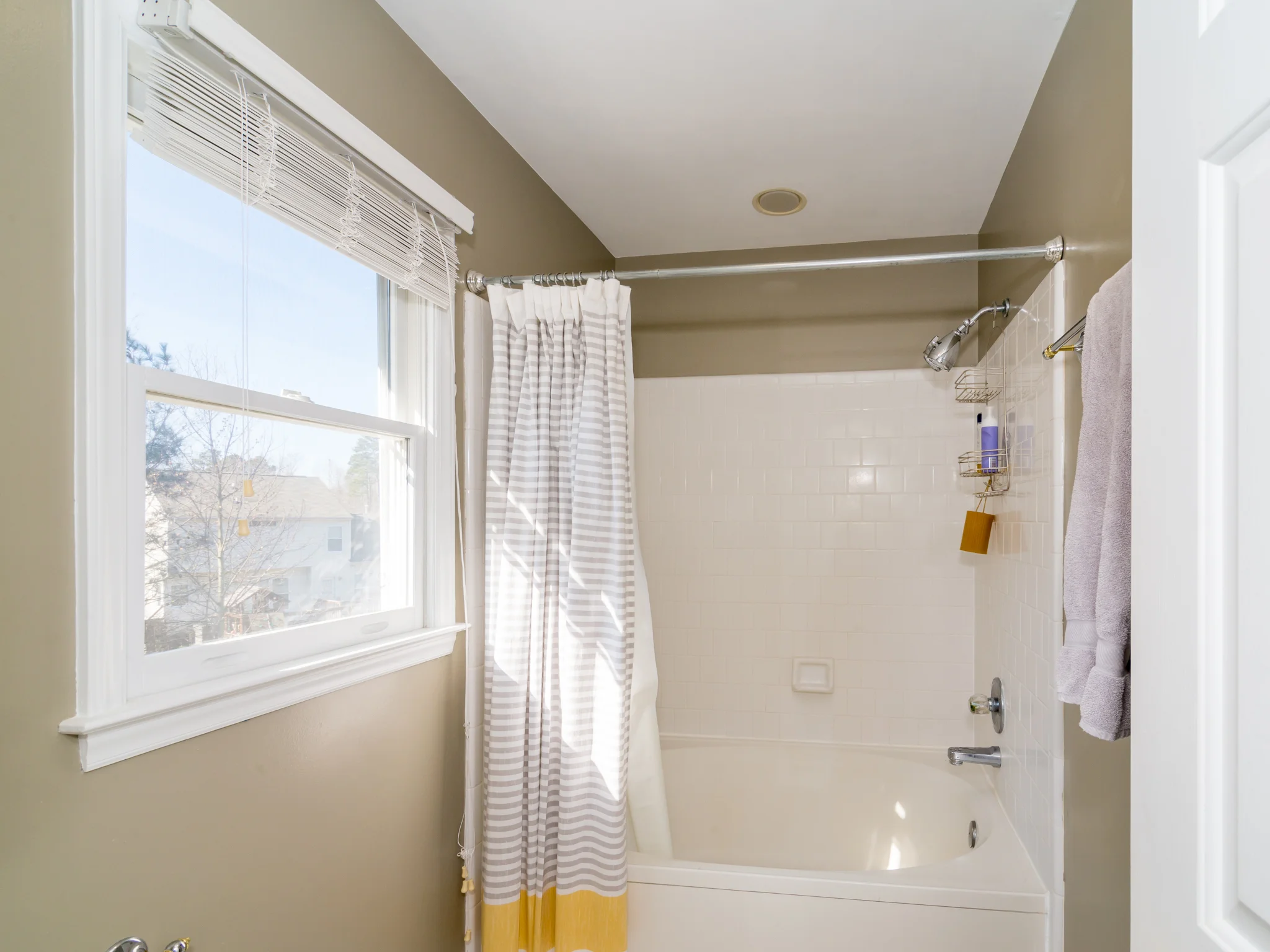 5801 Mountain Island Dr.-MBA 2.jpg