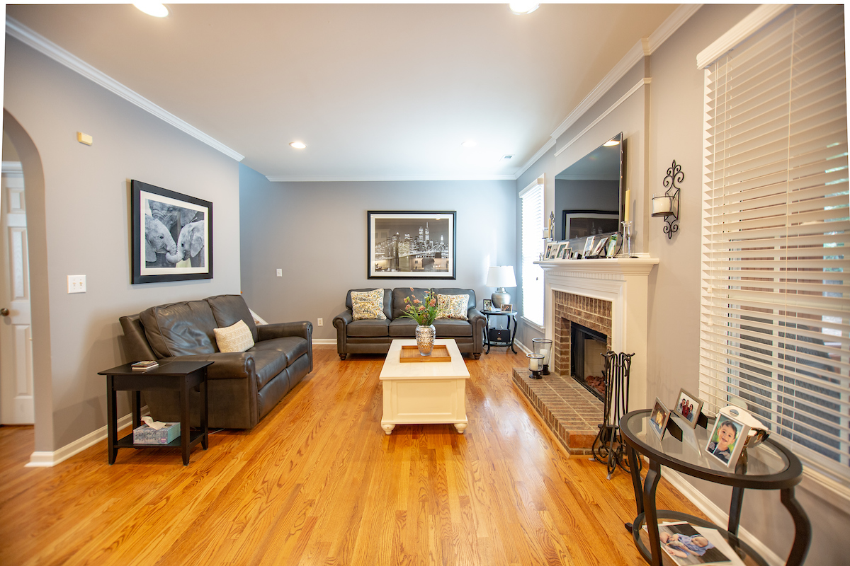 4713 Carlton Crossing22.jpg