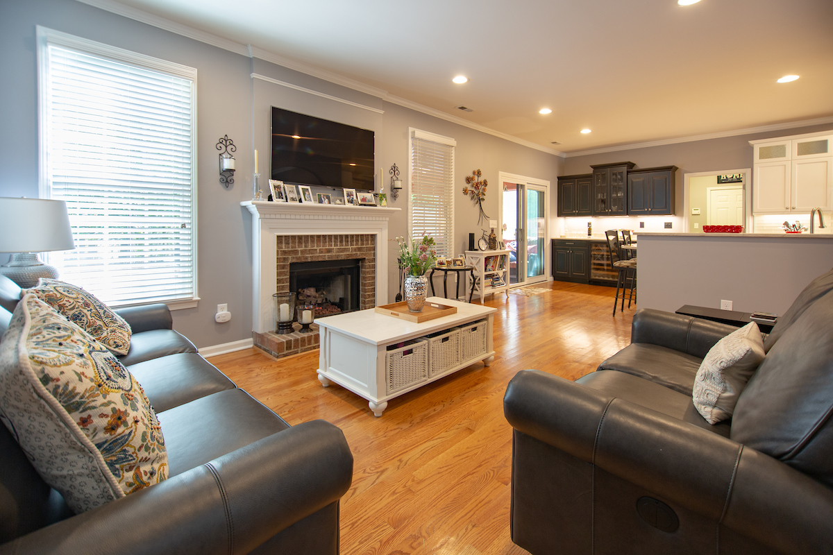 4713 Carlton Crossing26.jpg