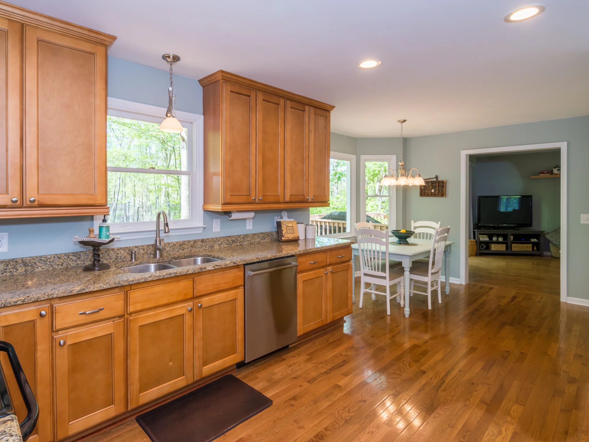 504 Calvert Ct.-12.jpg
