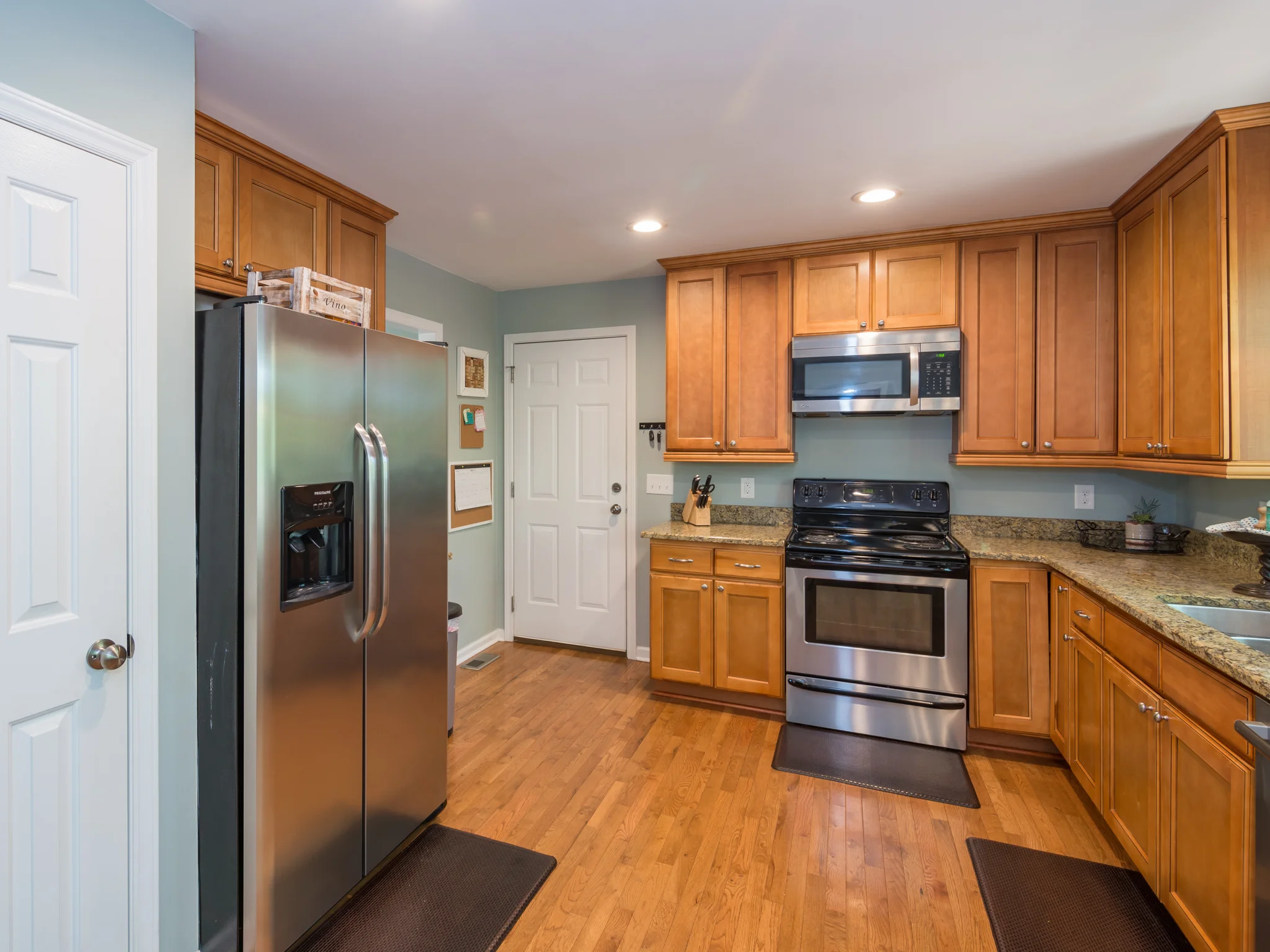 504 Calvert Ct.-13.jpg