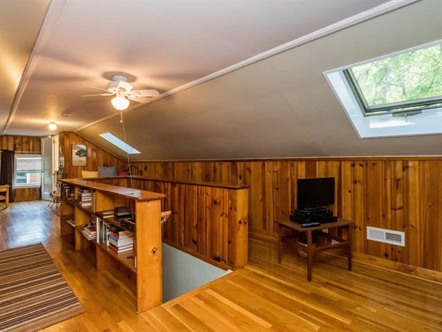018_ Second Floor Space.jpg