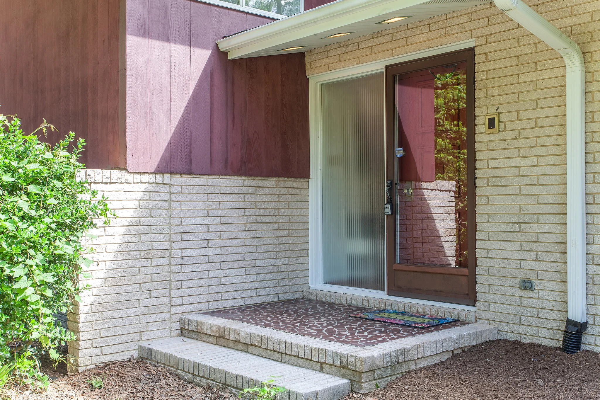 Front Door2.jpg
