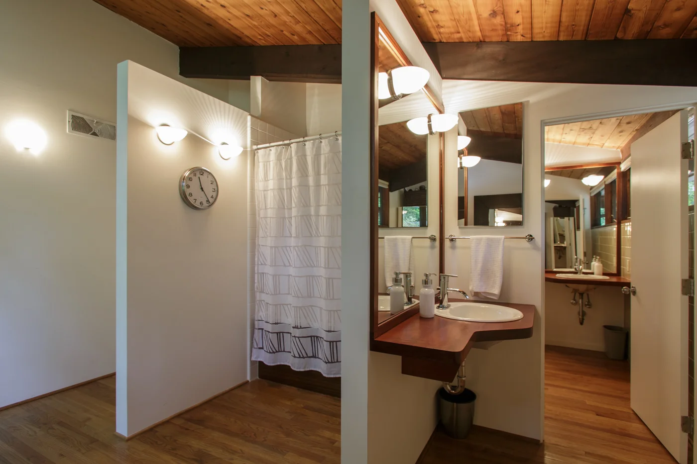 190508_AB_25ScottPlace_0008_mls.jpg