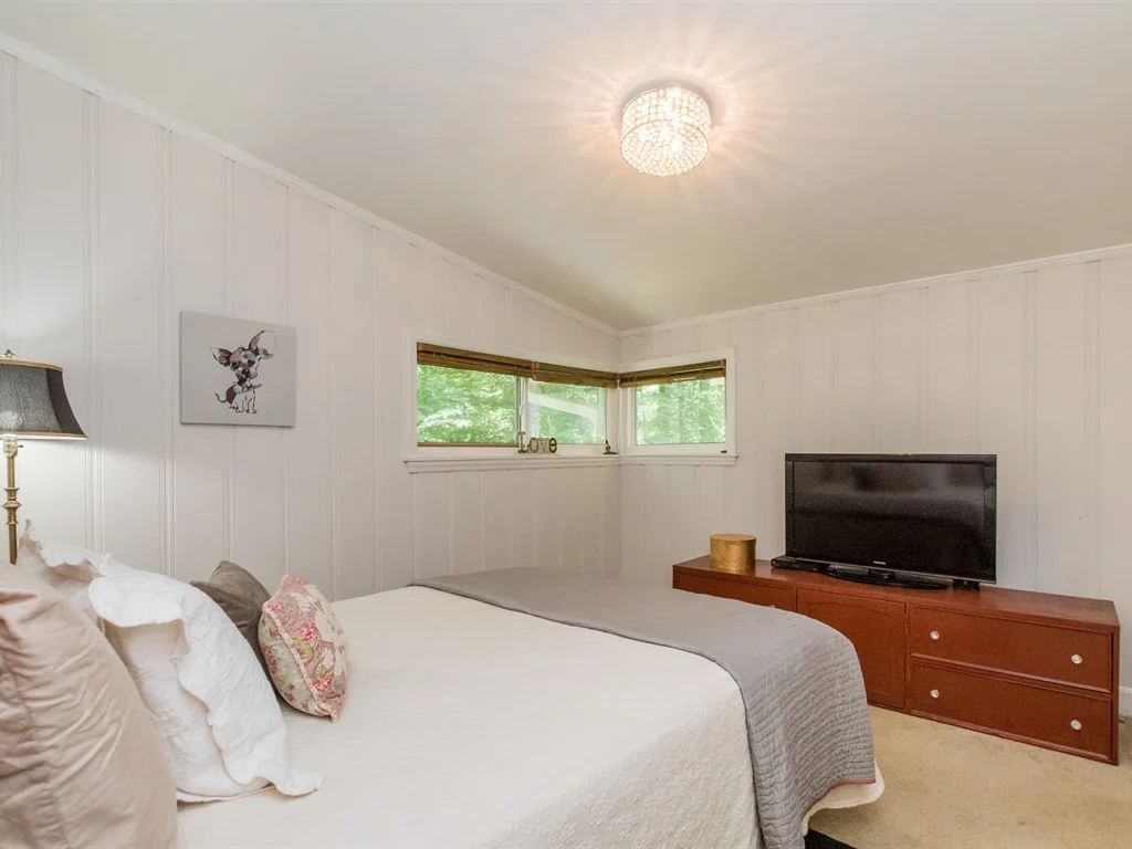 007_Third Bedroom.jpg